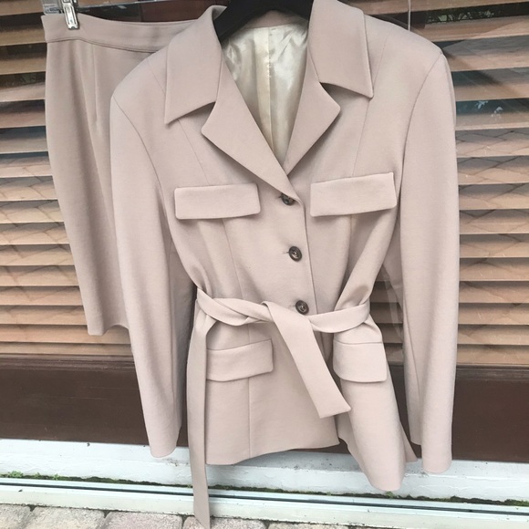 Moda Mario Dresses & Skirts - ITALIAN MADE SKIRT AND PANTS SUIT